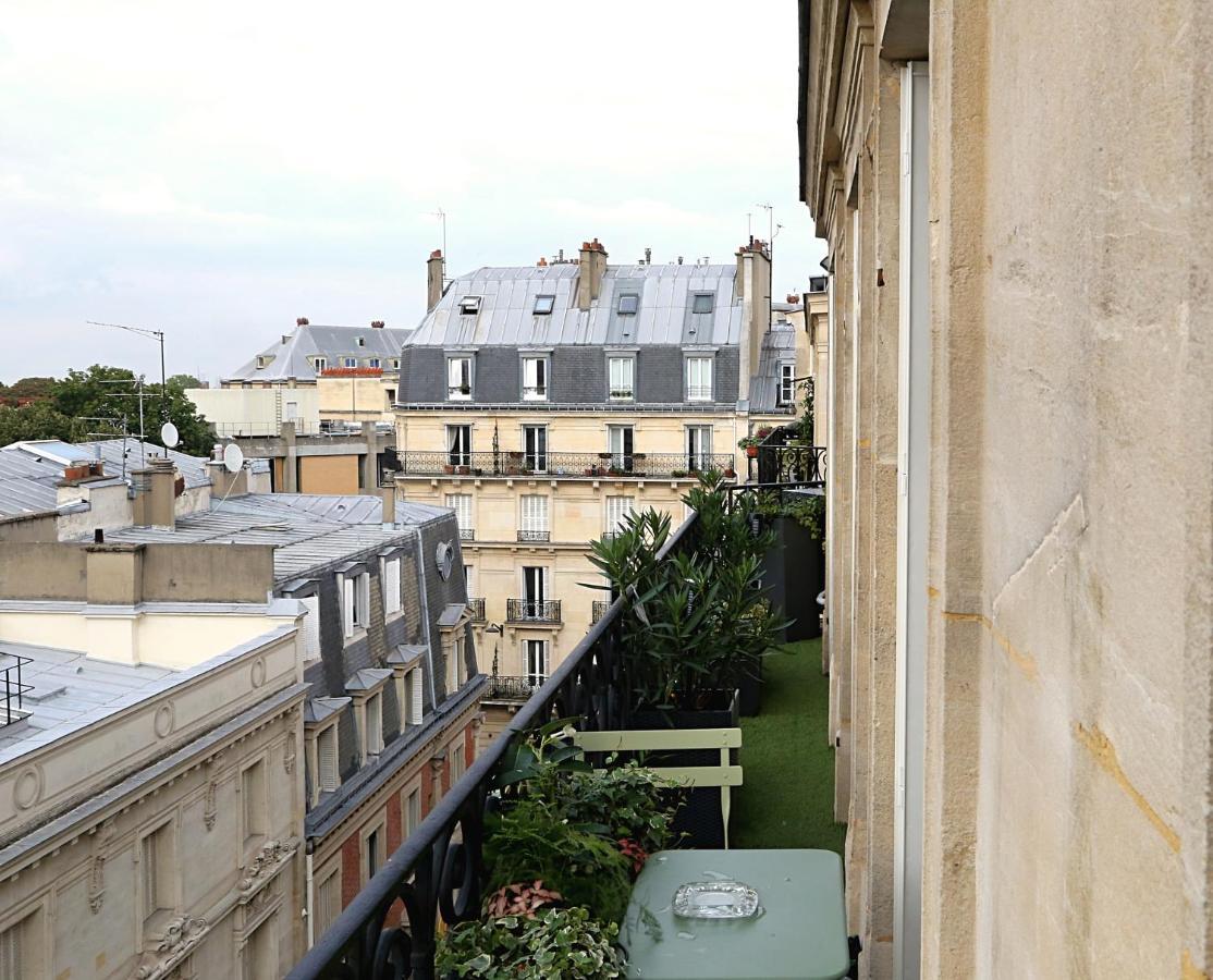 Le Ciel De Paris - Montparnasse & Jardin Du Luxembourg Bed and Breakfast Εξωτερικό φωτογραφία
